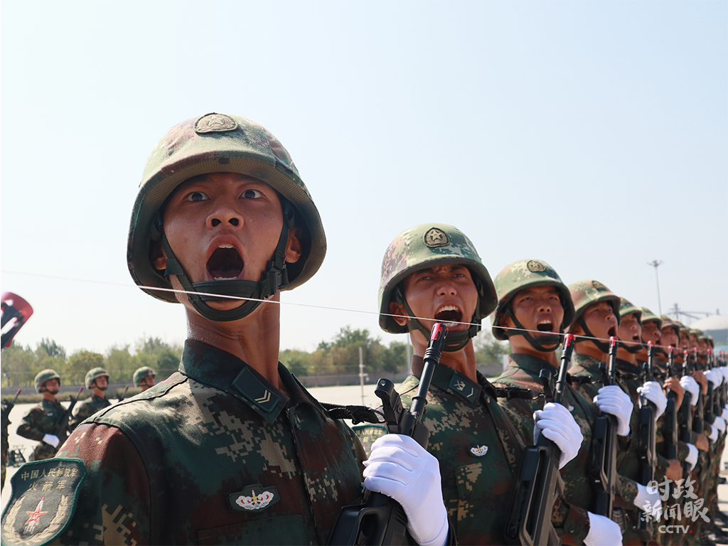 火箭军方队.(央视记者刘笑宇拍摄)
