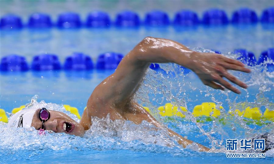 男子200米障碍游泳:中国队包揽冠亚军