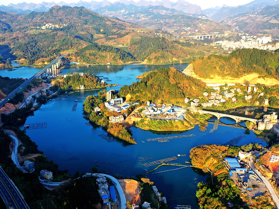 高清河池东兰县红水河畔美如春