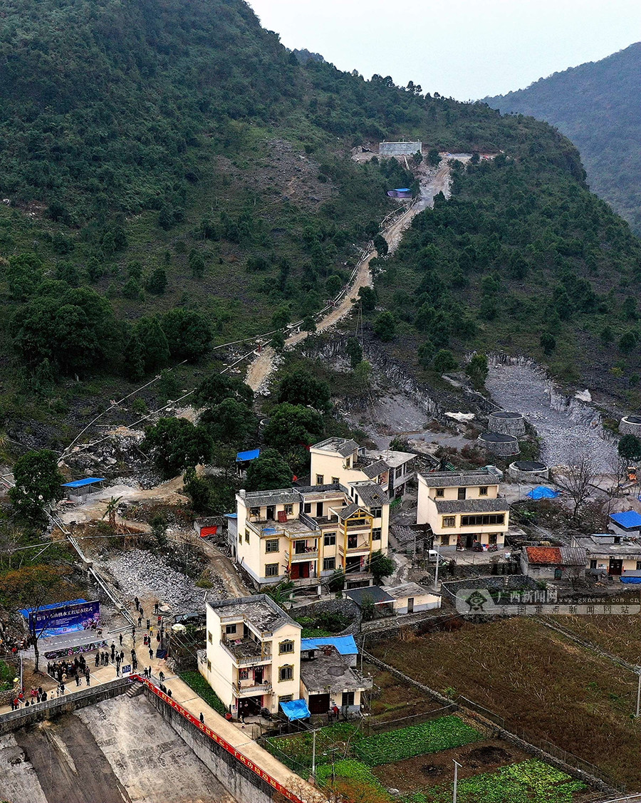 广西巴马:千年瑶寨引来幸福甘泉解"水愁"(8/8)