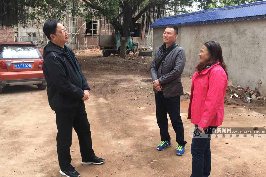 广西体育运动学校赴藤县开展精准扶贫慰问活动 (2/8)