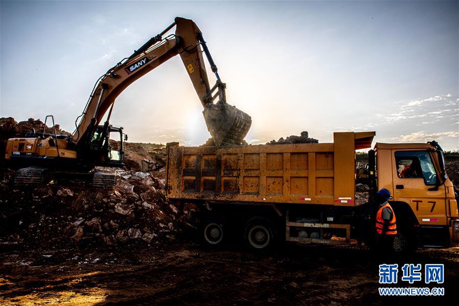 通讯:非洲深山里的中国年味 (2)