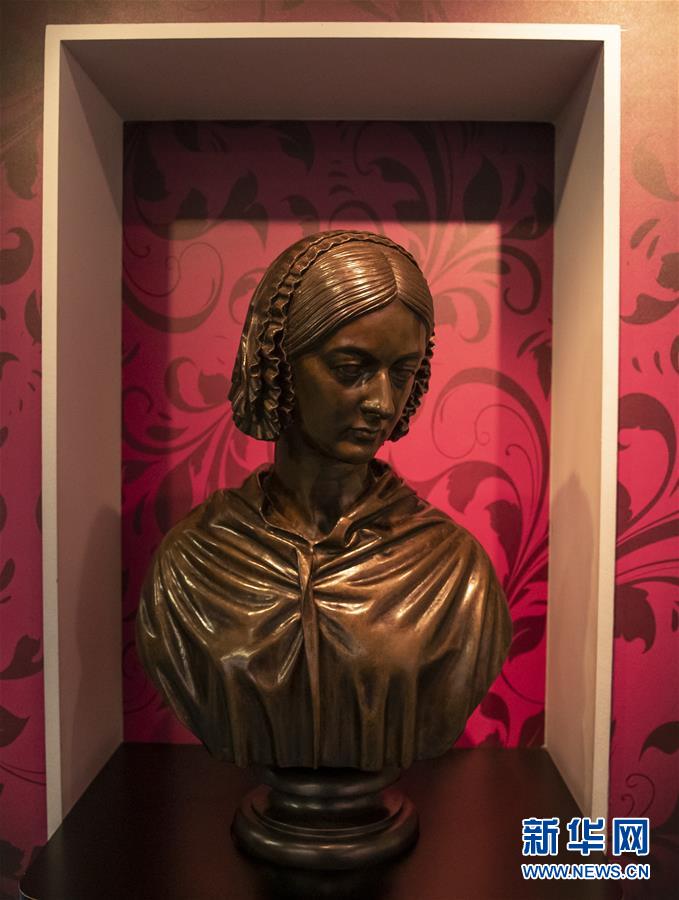 访南丁格尔博物馆 致敬"白衣天使" (2)