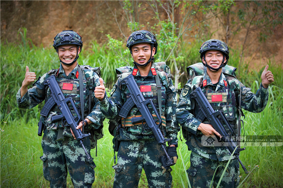 高清图集:兵哥笑容,那些融化你的瞬间-广西新闻图集