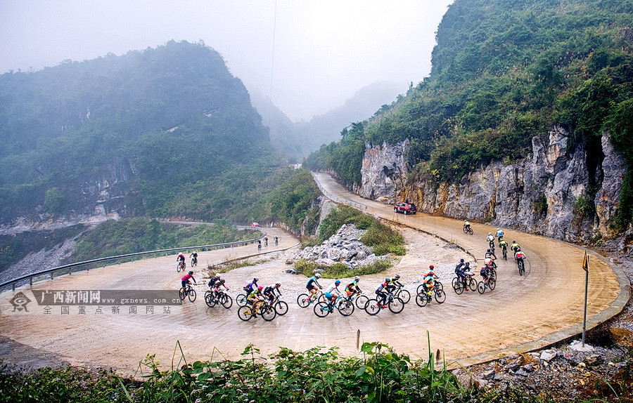 大化旅游扶贫观察 贫困县的"另类 旅游界的"黑马-广西新闻图集