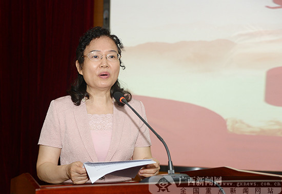 副局长邓建华在分享会上强调,希望林业系统广大青年积极投身壮美广西