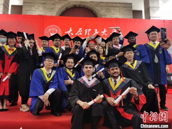 在华留学生的特殊毕业季:虽有遗憾 未来可期