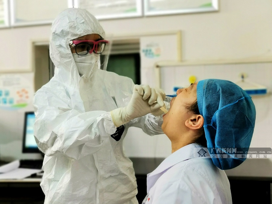 龙胜:新冠病毒核酸检测实验室正式投入使用