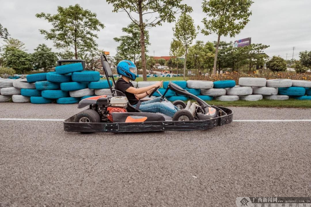 �й�����ƽ��ɽȪ�׽캽���Ļ����νڼ�������