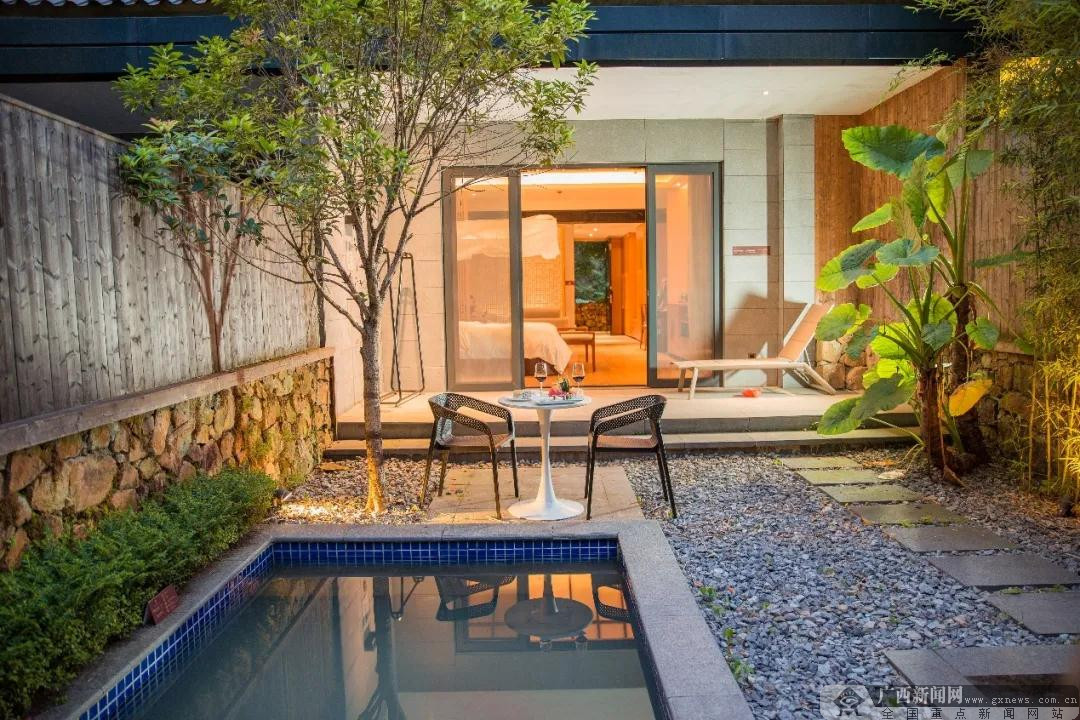 �й�����ƽ��ɽȪ�׽캽���Ļ����νڼ�������