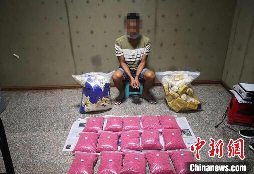 中新网昆明8月22日电(缪超)记者21日从云南省公安厅获悉,大理州巍山县