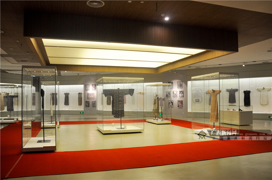 刘洋 莫雨田 实习生 赖子媚 陈洁晓雪)近日,南宁市博物馆引进的《衣袭