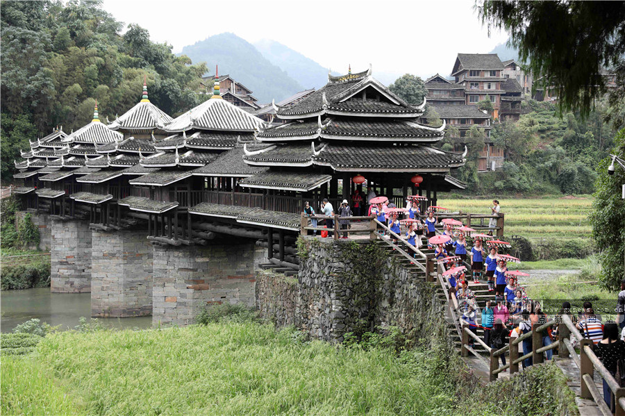 柳州三江:粤桂旅游扶贫专列催火侗乡风情游
