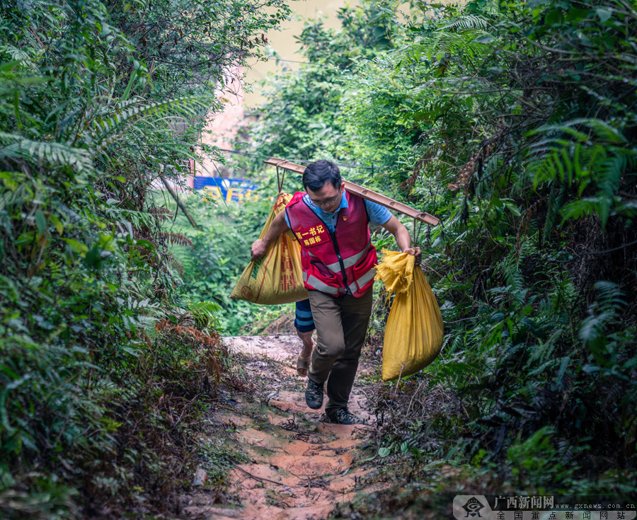 陈国栋:我来啃脱贫最硬的"骨头"