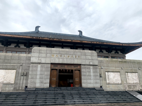 广西新闻网记者 区双 摄走进剑南春酒史博物馆.