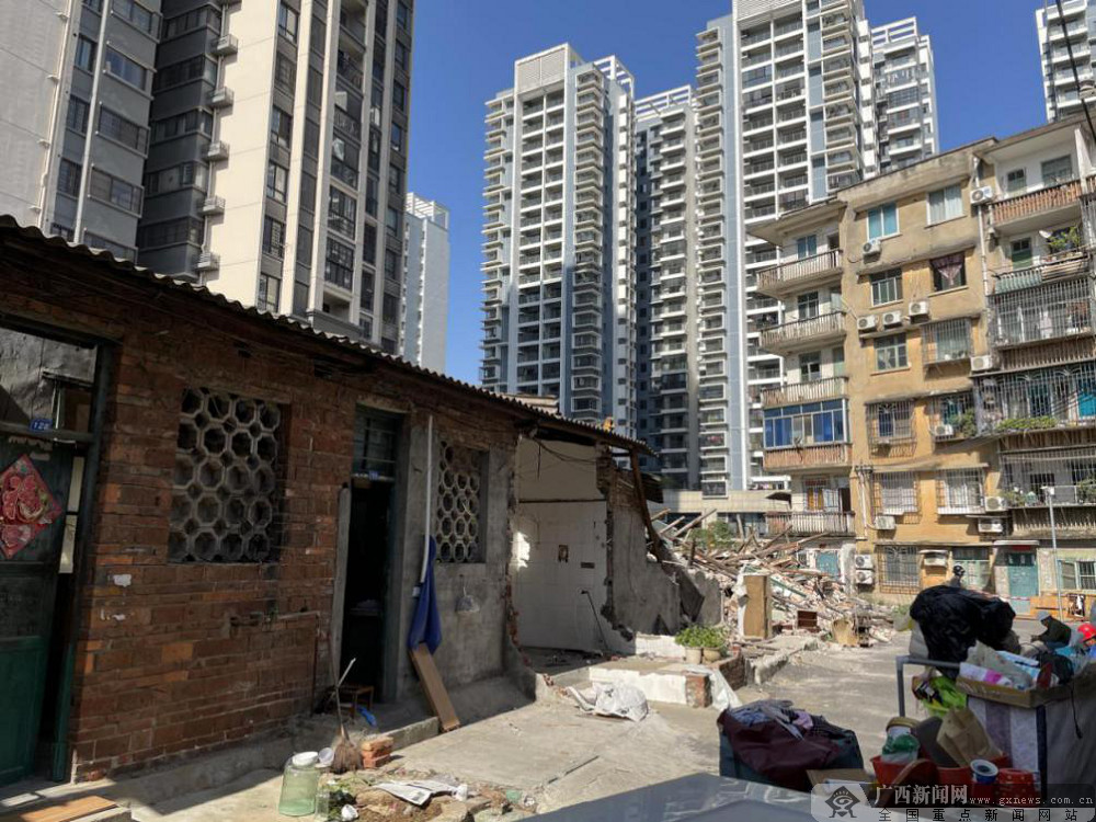 柳州市鱼峰区拆除违建危房 打造幸福小区