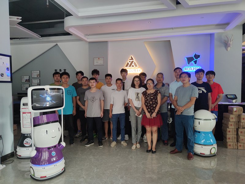 广西"95后"男孩创业成华为合作伙伴