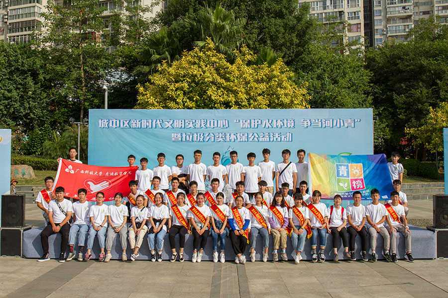 �����г������������־Ը���Ļ���������YoungStation������ɳ��־Ը����վ