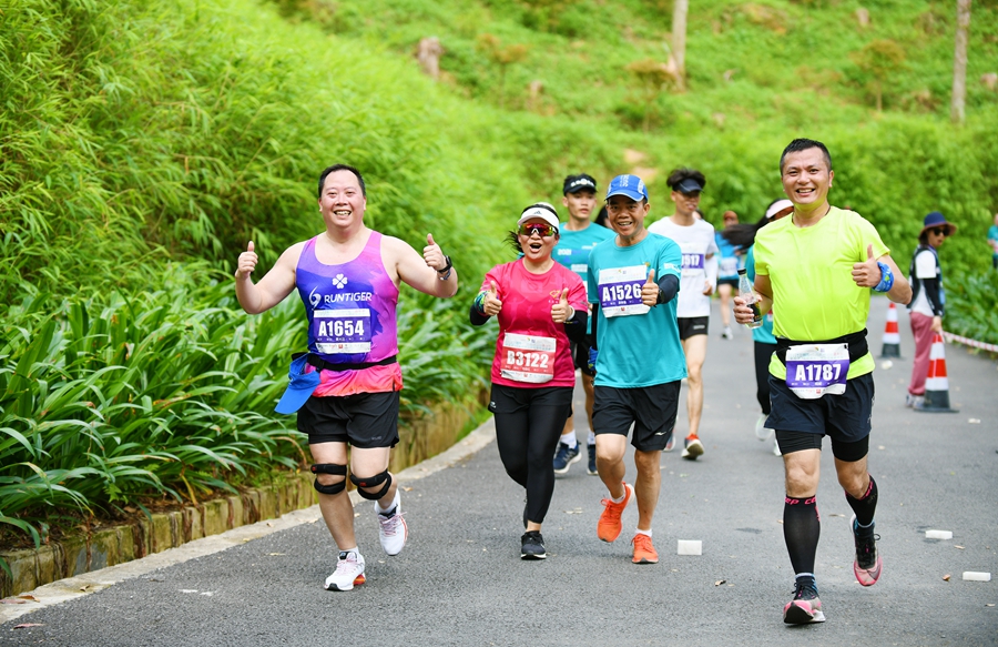 2021踏秀广西高峰森林公园马拉松越野赛今日开跑45