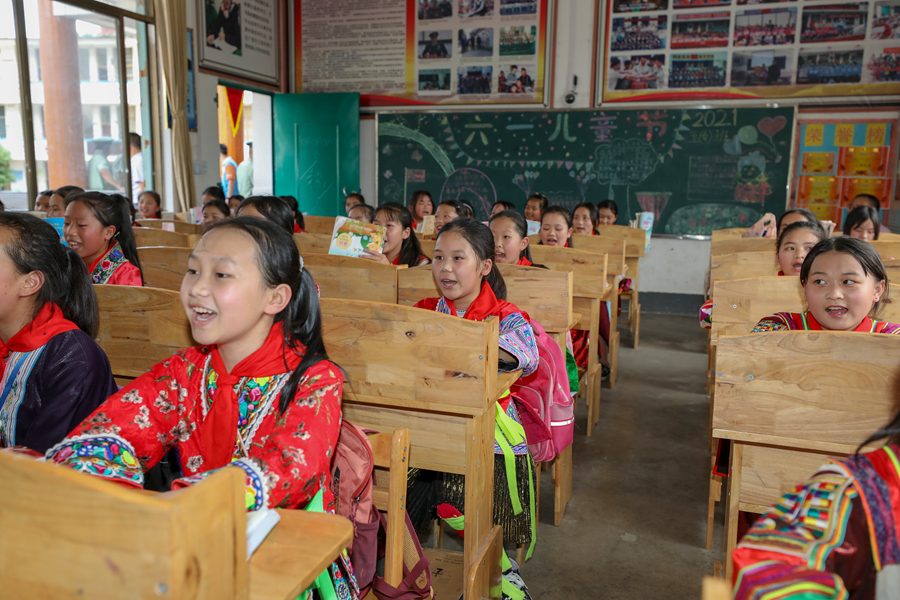 �������һ������ɫ����͡�������