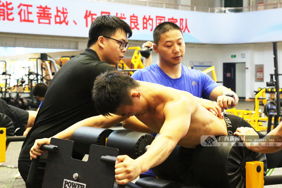 广西4人随队出征!国家摔跤队誓师剑指东京奥运会