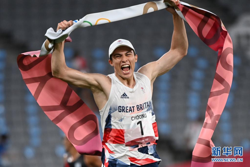 当日,在东京奥运会现代五项男子比赛中,英国选手约瑟夫·钟夺冠.