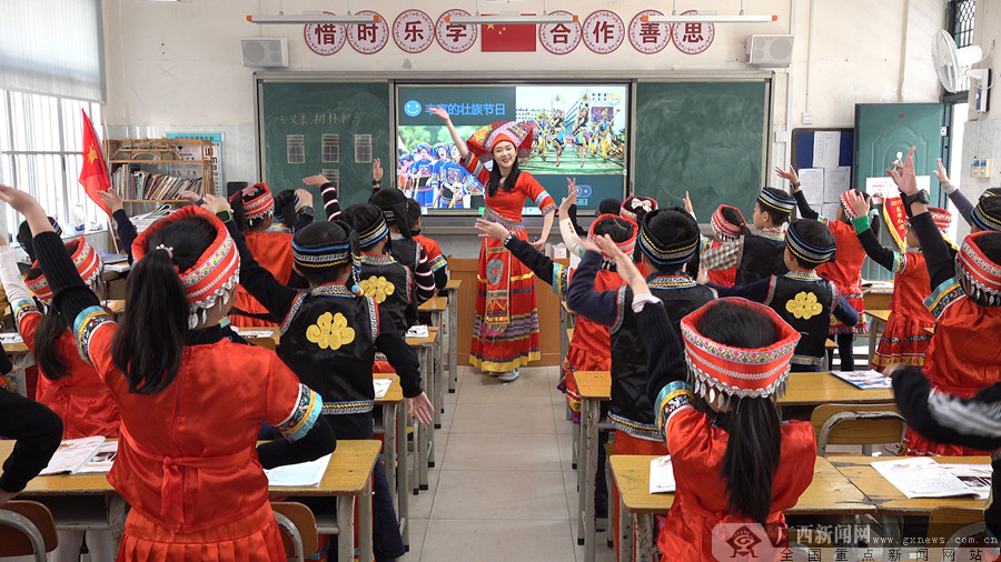 南宁市新兴民族学校:以民族特色教育建设美育校园