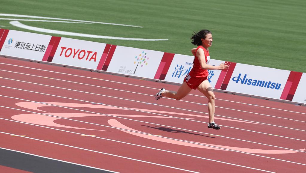 图片频道 体育 正文当日,在东京残奥会田径女子200米t36级决赛中