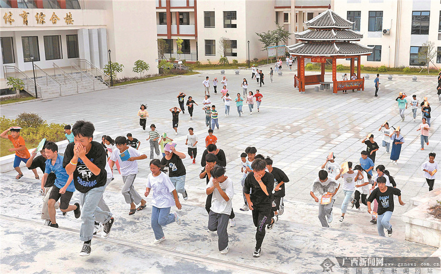 三江江川中学图片