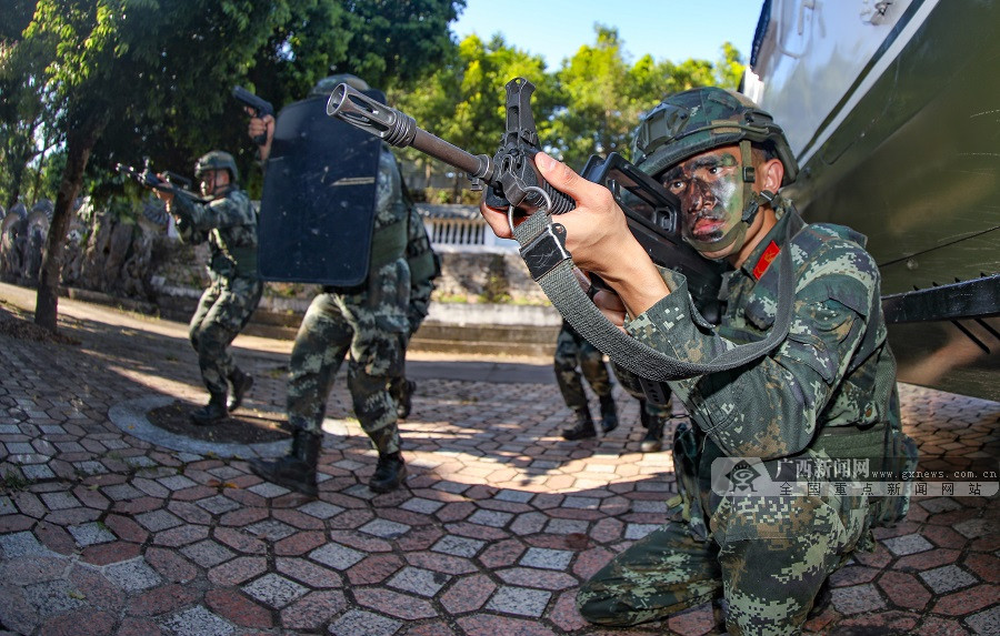 武警防城港支队:厉兵株马迎国庆 练兵备战不停歇-广西新闻图集