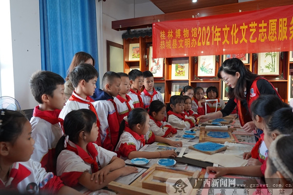 恭城:乡村学校少年宫 助少儿快乐成长
