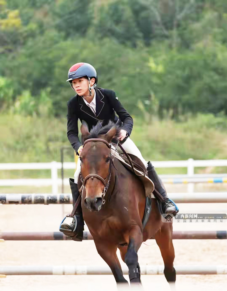 2021广西青少年马术锦标赛南宁队7金4银5铜居首