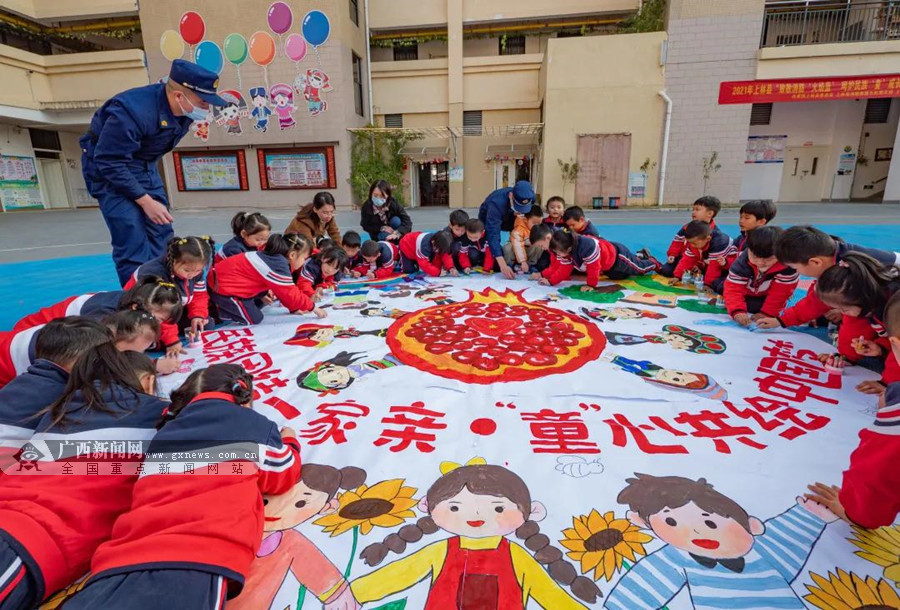 《民族团结一家亲·"童"心共绘中国梦》绘画作品,进一步巩固提高